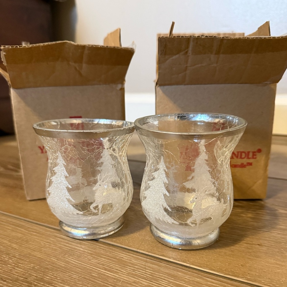 YANKEE CANDLE 2 candle holders
